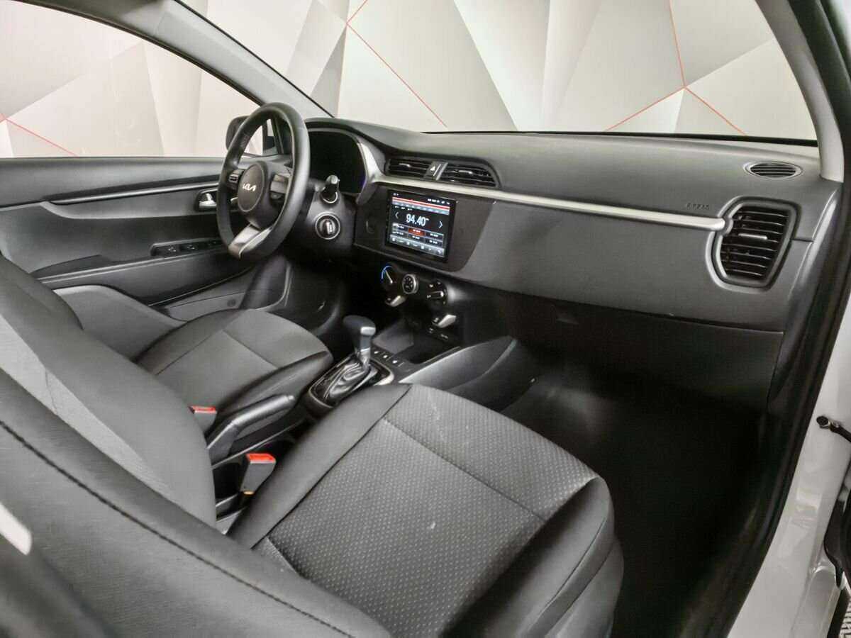 Купить Kia Rio с пробегом. Фото: #8