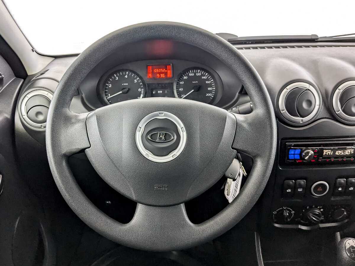 Купить Lada (ВАЗ) Largus с пробегом. Фото: #16