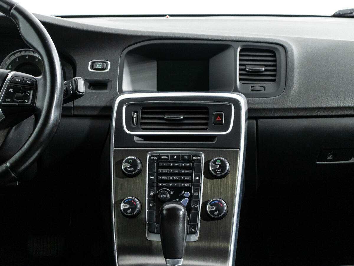 Купить Volvo S60 с пробегом. Фото: #13