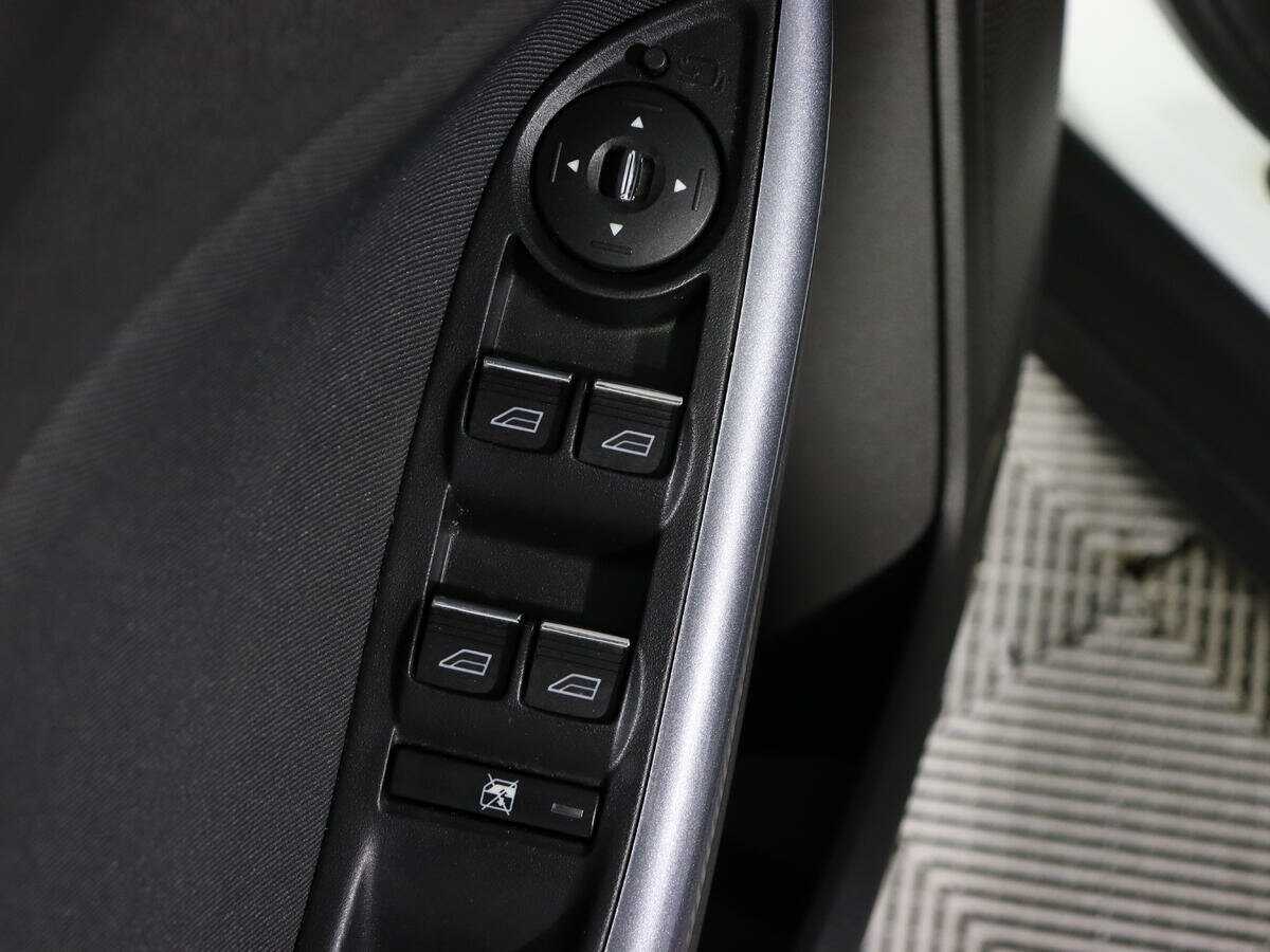 Купить Ford Focus с пробегом. Фото: #13