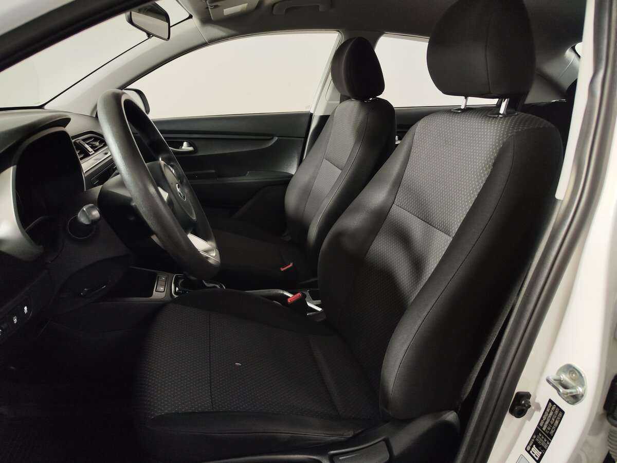 Купить Kia Rio с пробегом. Фото: #6