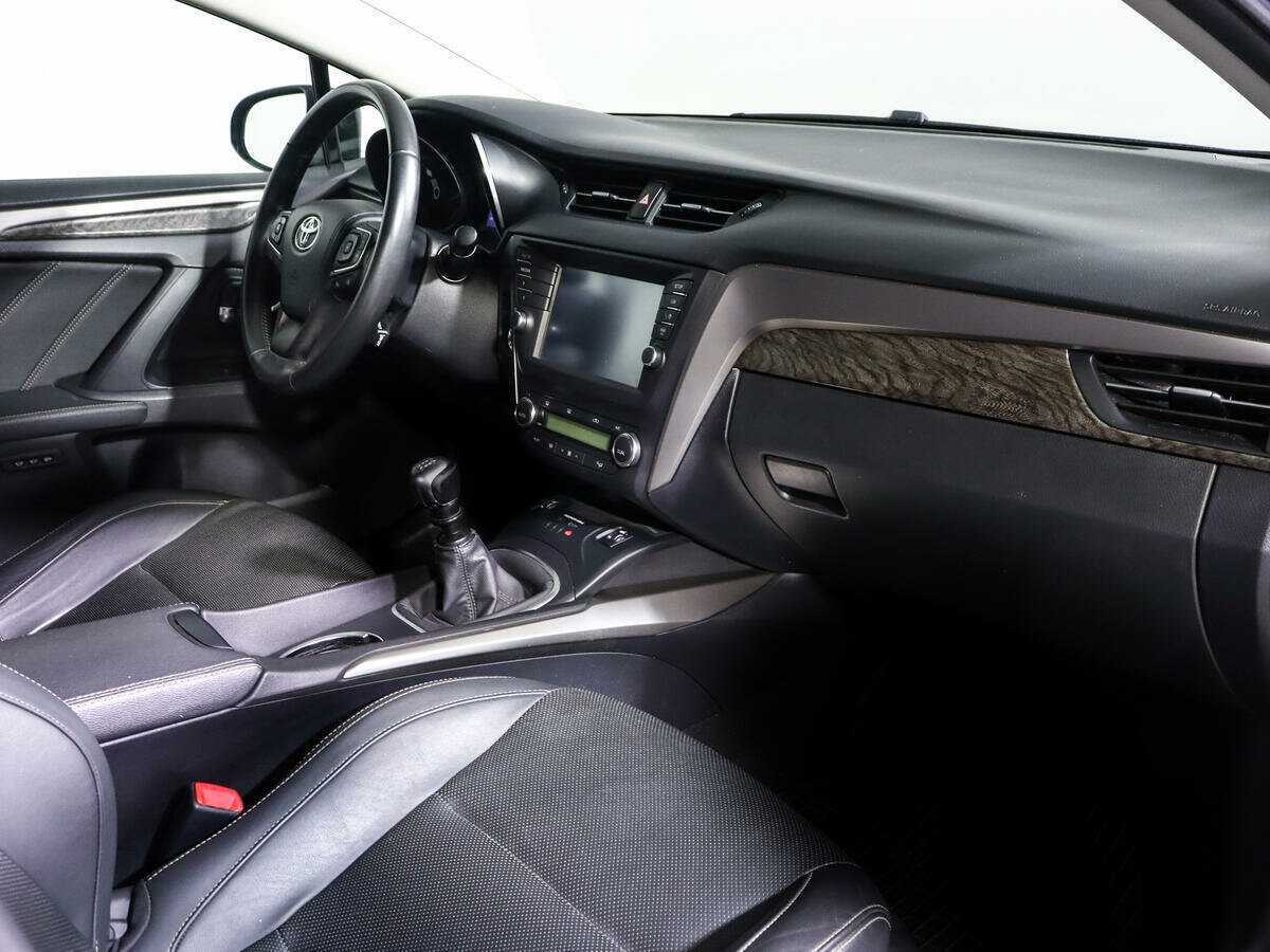 Купить Toyota Avensis с пробегом. Фото: #5