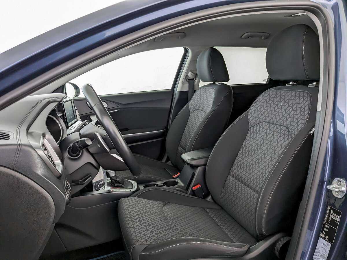 Купить Kia Ceed с пробегом. Фото: #17