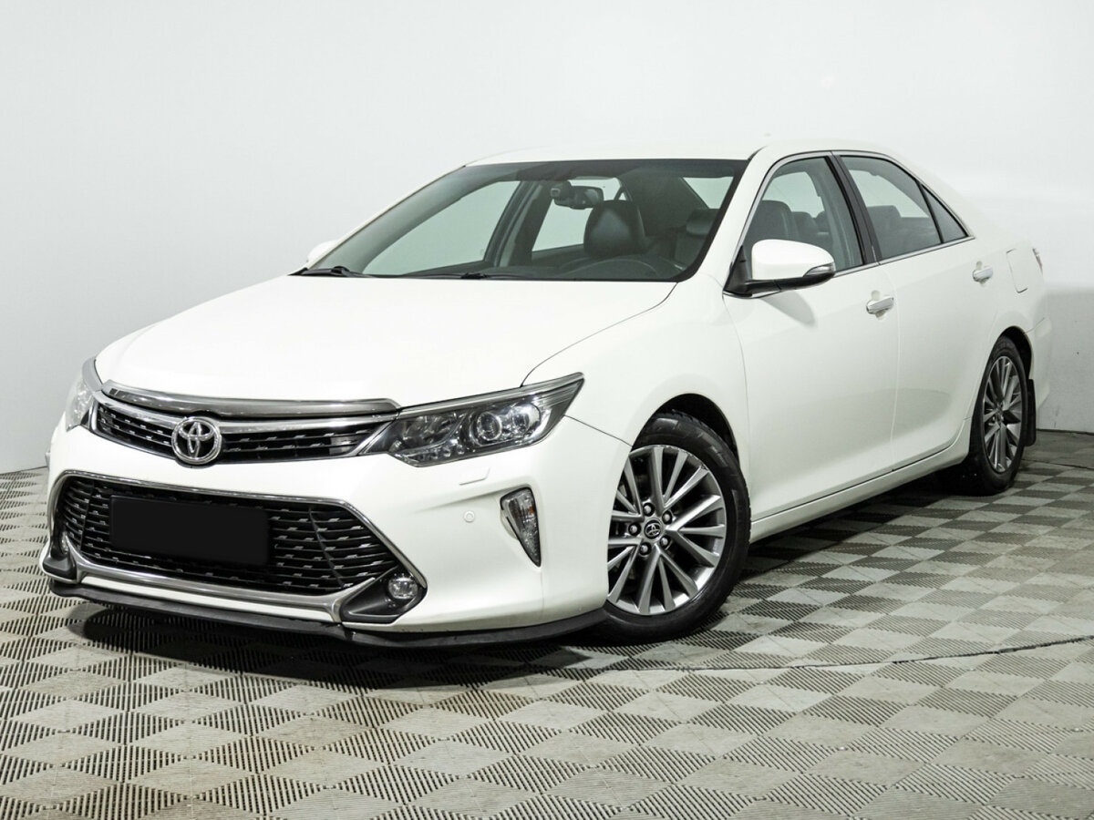 Купить Toyota Camry с пробегом. Фото: #0