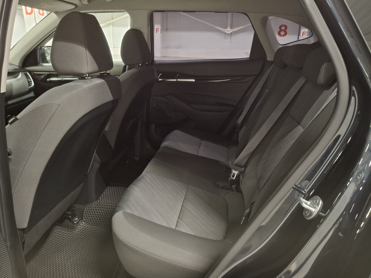 Купить Kia Seltos с пробегом. Фото: #11