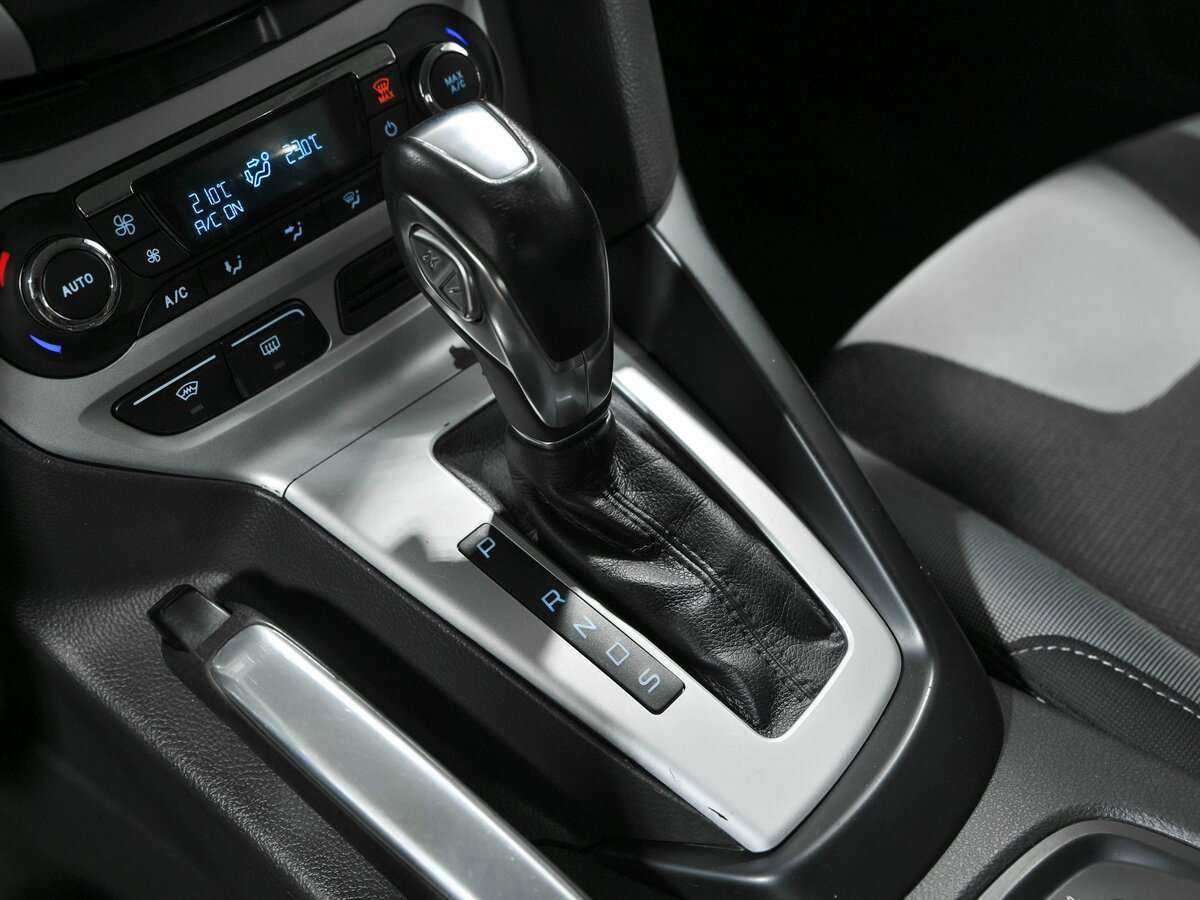 Купить Ford Focus с пробегом. Фото: #10