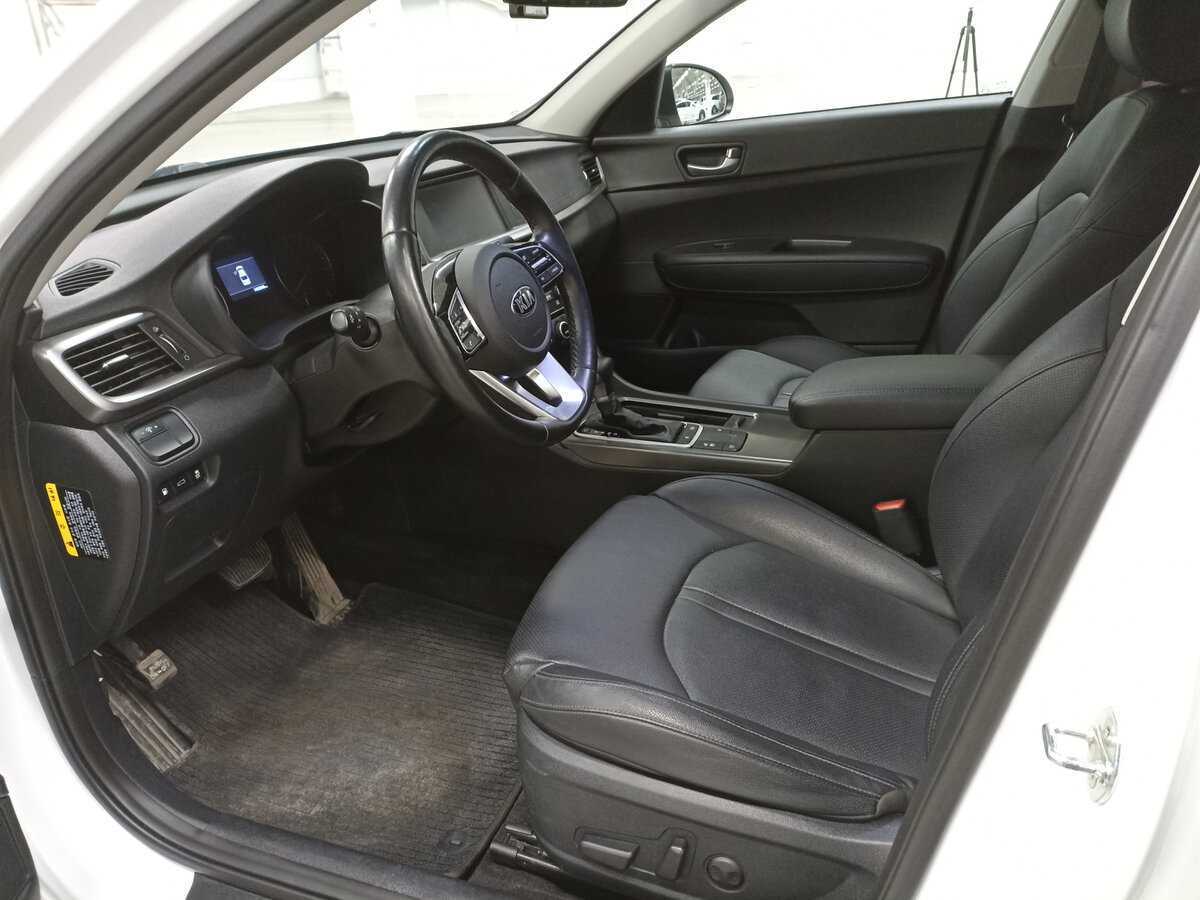 Купить Kia K5 с пробегом. Фото: #15