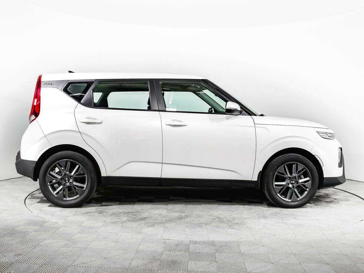 Купить Kia Soul с пробегом. Фото: #3