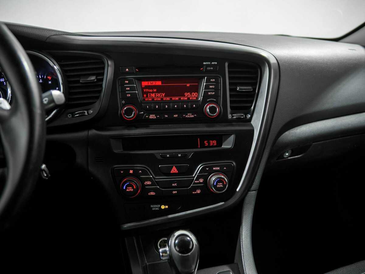 Купить Kia Optima с пробегом. Фото: #8