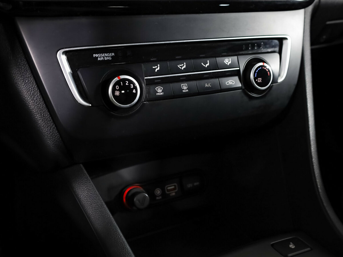 Купить Kia Optima с пробегом. Фото: #13