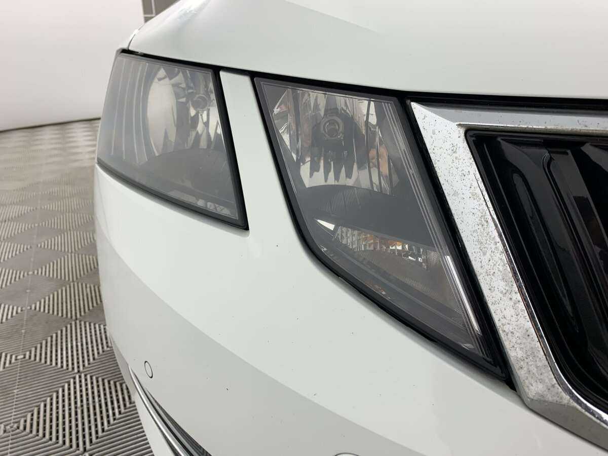 Купить Skoda Octavia с пробегом. Фото: #16