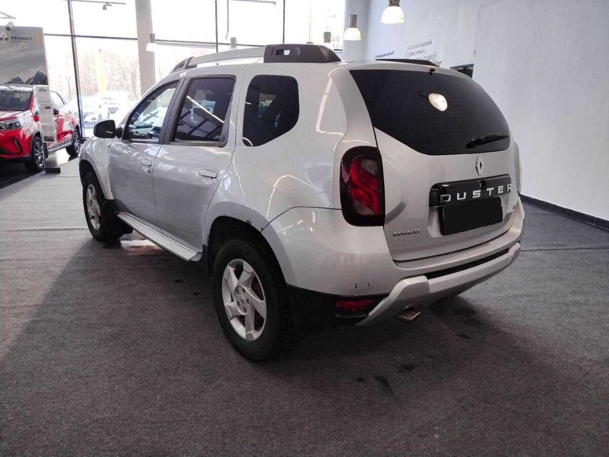 Купить Renault Duster с пробегом. Фото: #5