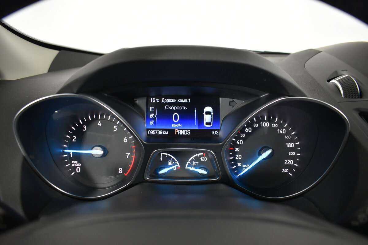 Купить Ford Kuga с пробегом. Фото: #6