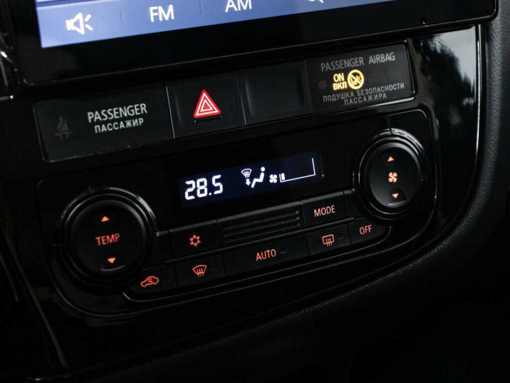 Купить Mitsubishi Outlander с пробегом. Фото: #15