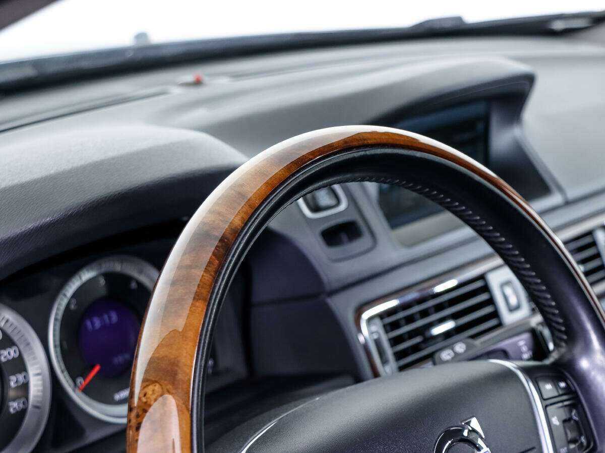 Купить Volvo XC70 с пробегом. Фото: #9