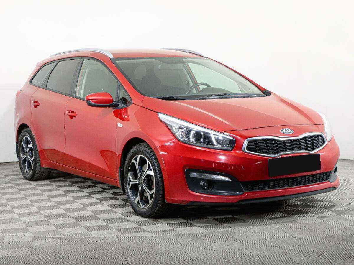 Купить Kia Ceed с пробегом. Фото: #2