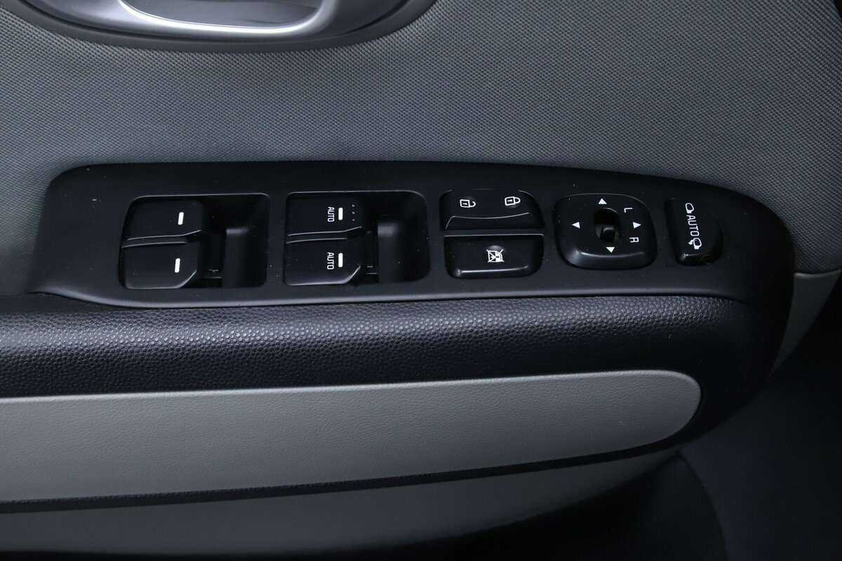 Купить Kia Soul с пробегом. Фото: #7