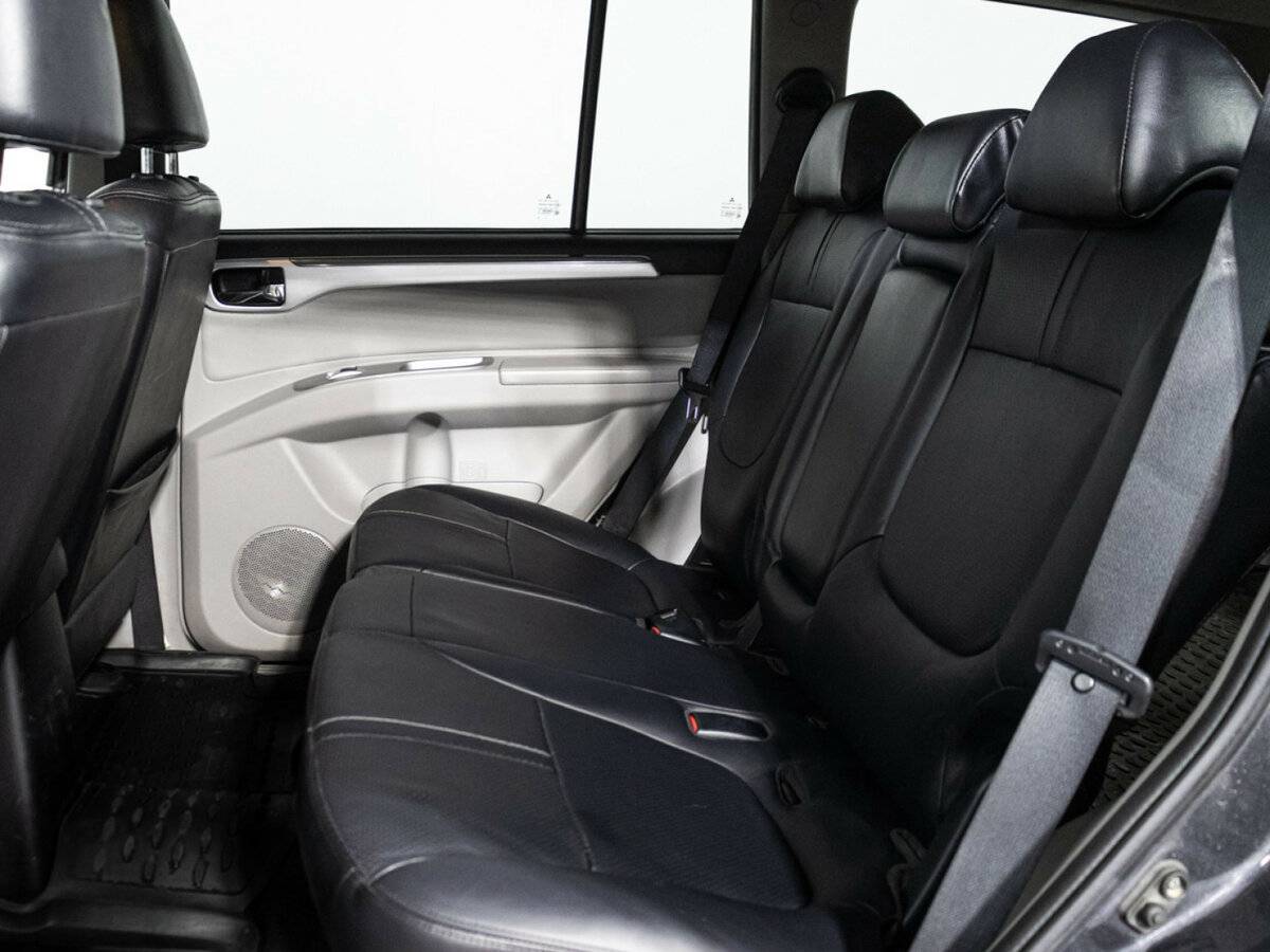 Купить Mitsubishi Pajero Sport с пробегом. Фото: #7