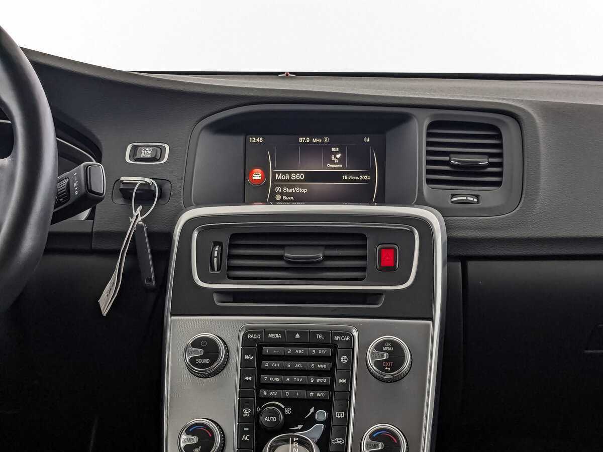 Купить Volvo S60 с пробегом. Фото: #11