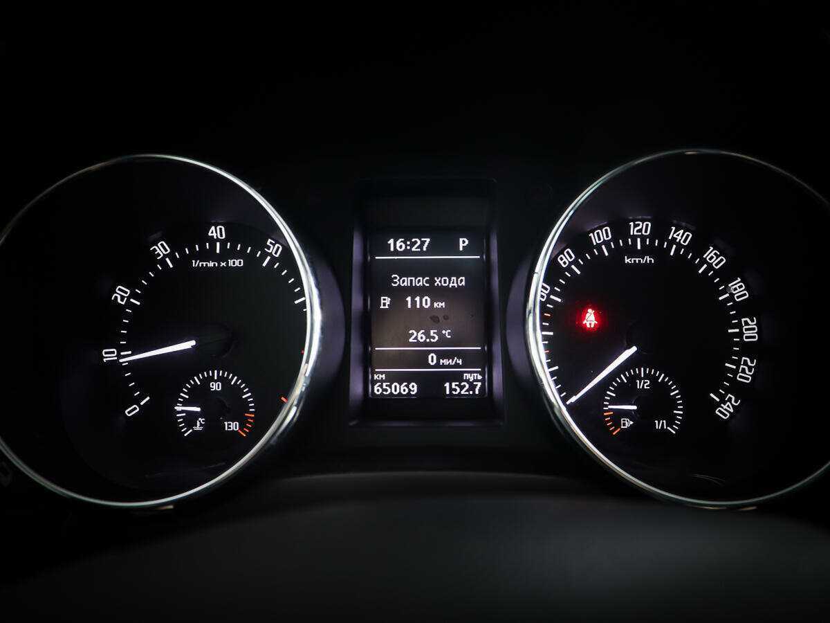 Купить Skoda Yeti с пробегом. Фото: #14