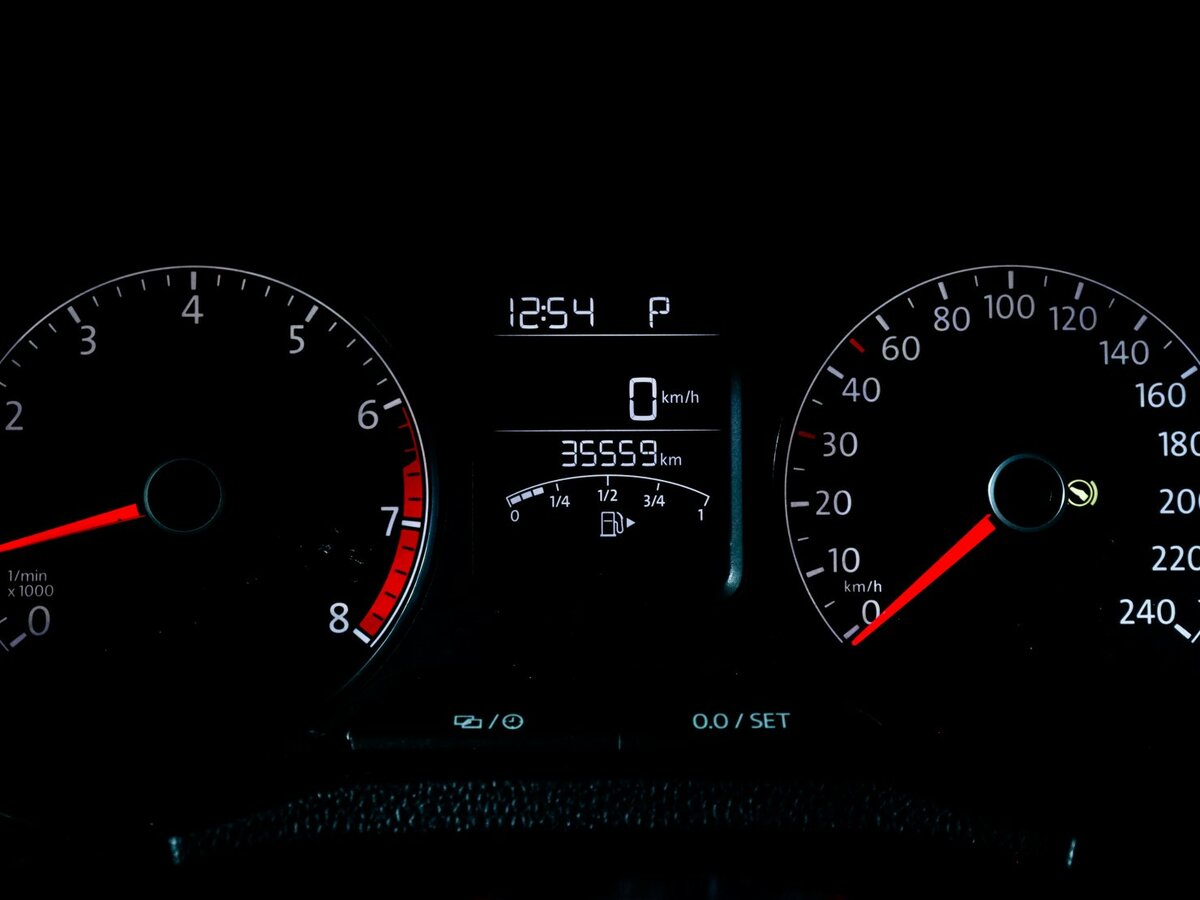 Купить Volkswagen Polo с пробегом. Фото: #8