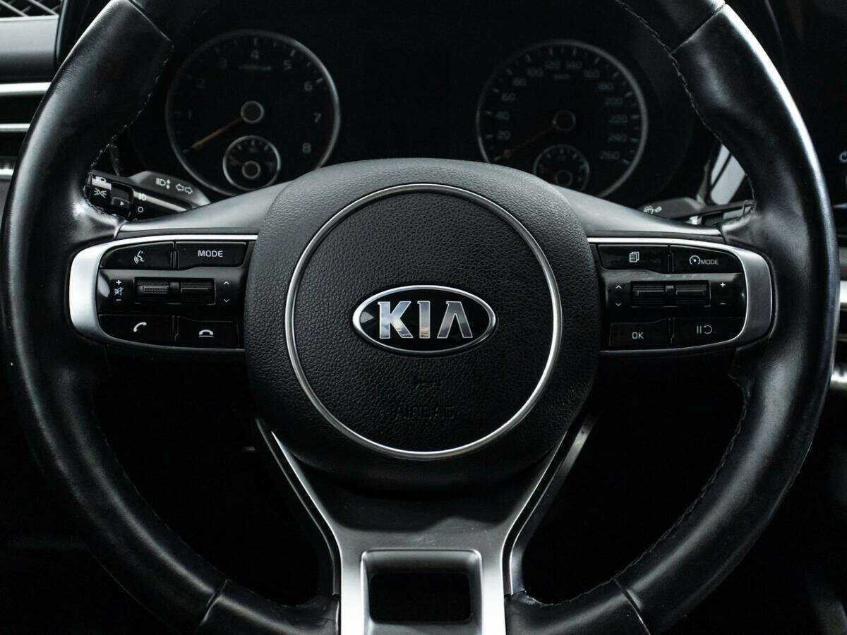 Купить Kia K5 с пробегом. Фото: #20