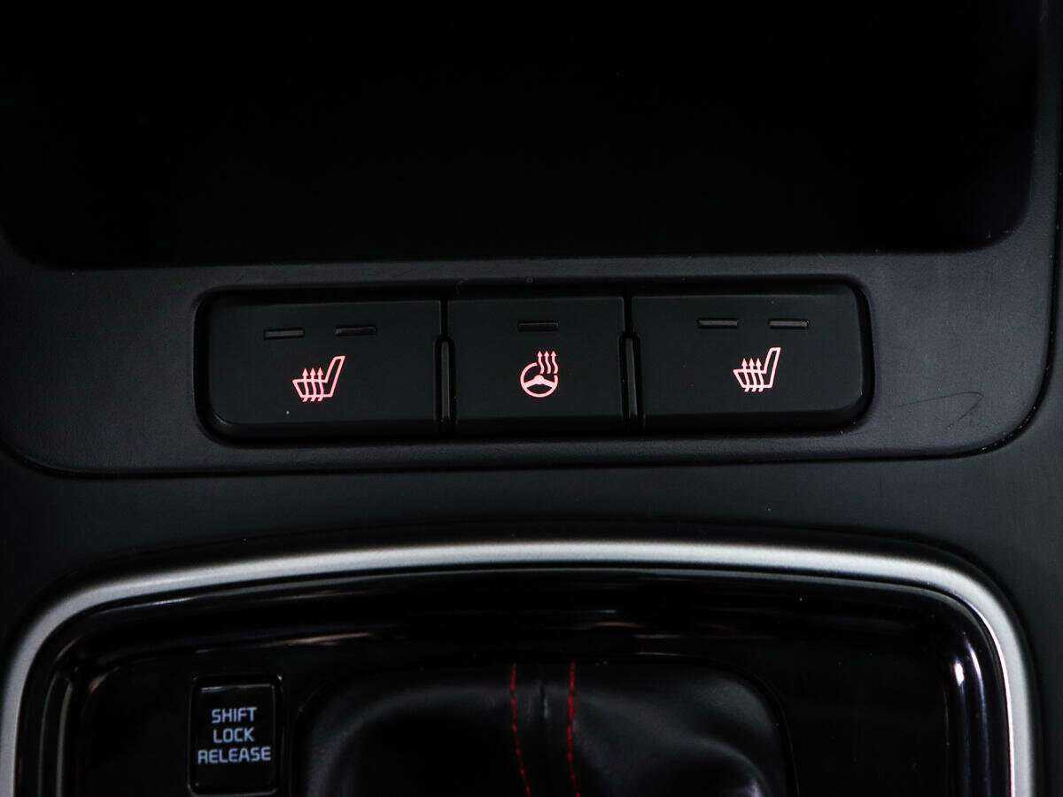 Купить Kia Rio с пробегом. Фото: #15