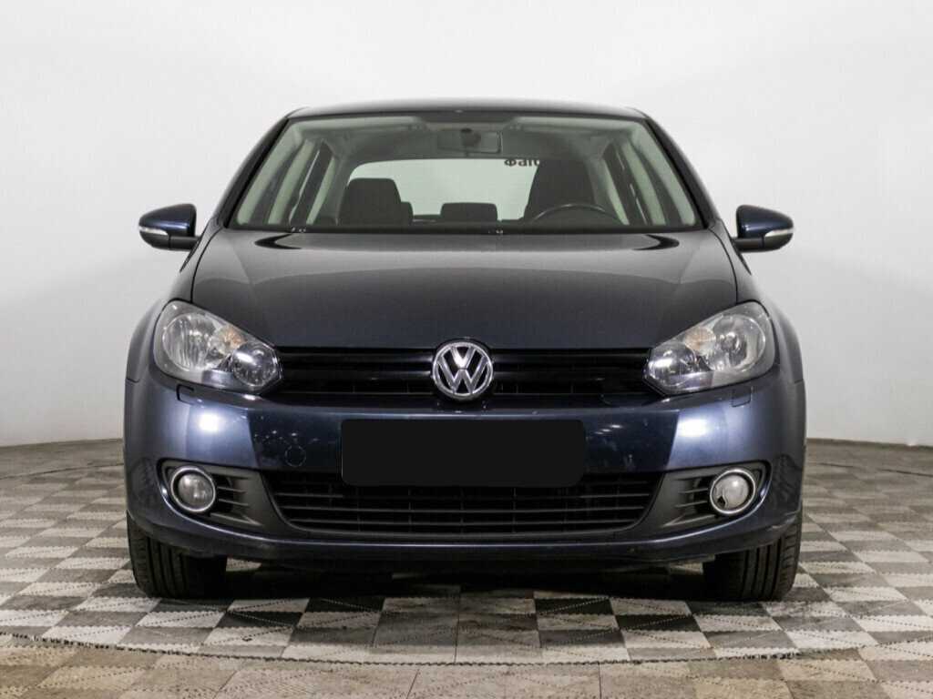 Купить Volkswagen Golf с пробегом. Фото: #1