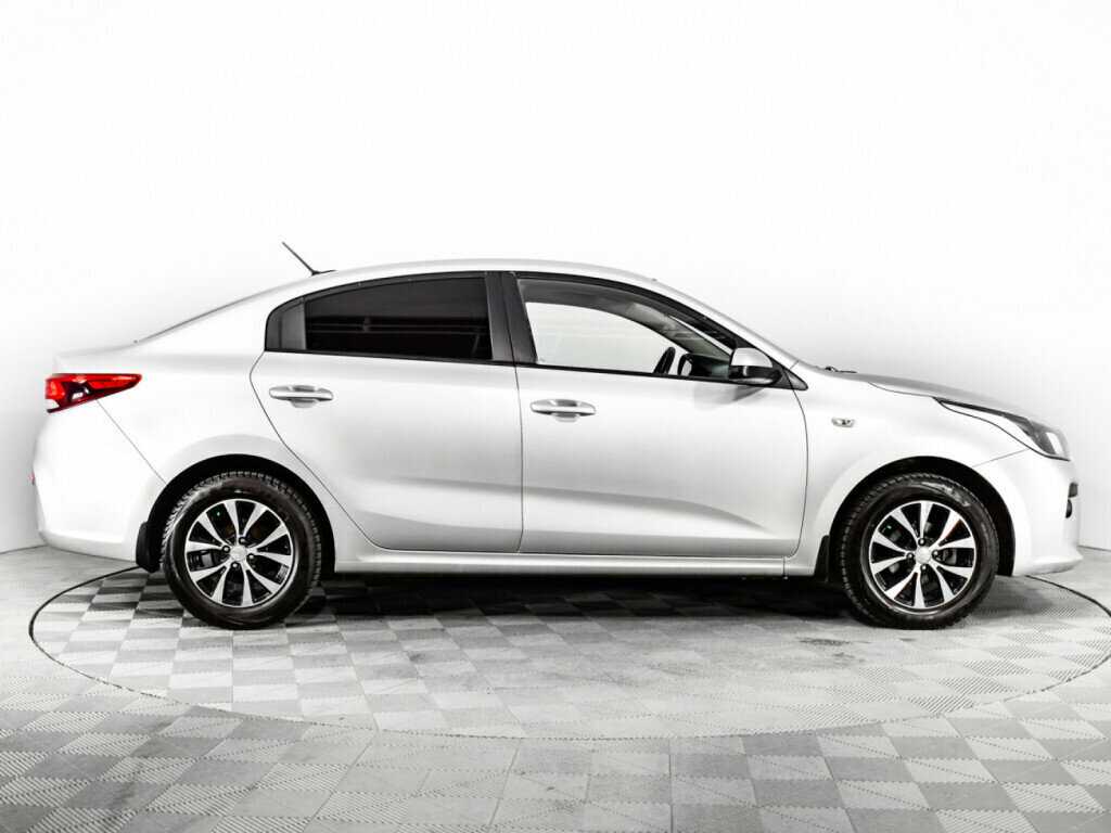 Купить Kia Rio с пробегом. Фото: #3
