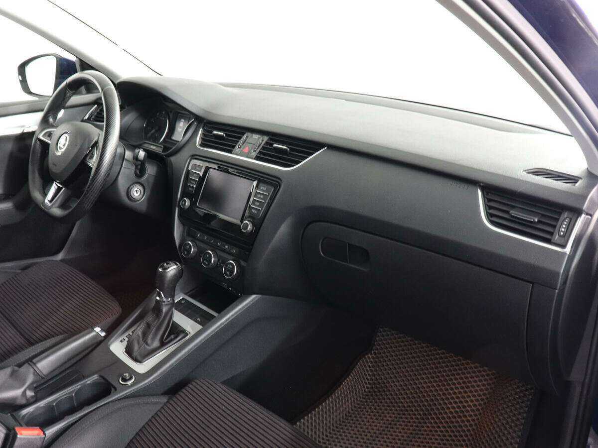 Купить Skoda Octavia с пробегом. Фото: #7