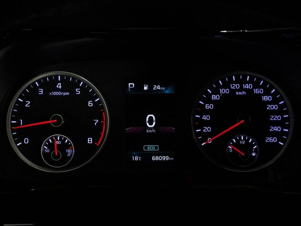 Купить Kia K5 с пробегом. Фото: #17