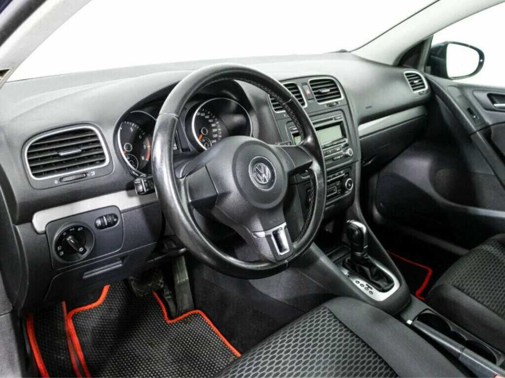 Купить Volkswagen Golf с пробегом. Фото: #8