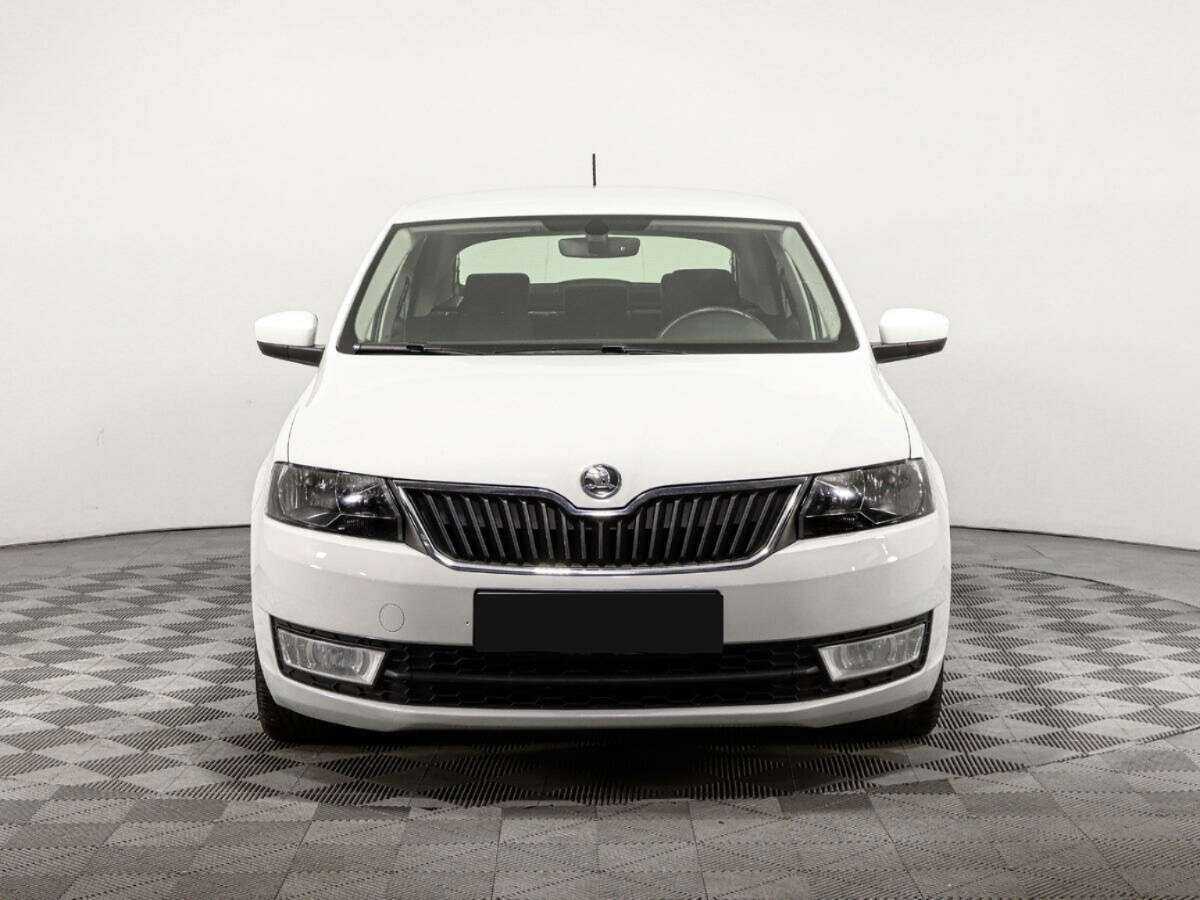 Купить Skoda Rapid с пробегом. Фото: #1