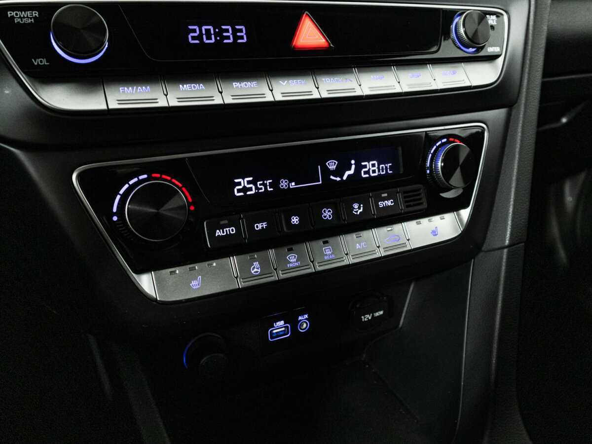 Купить Hyundai Sonata с пробегом. Фото: #14