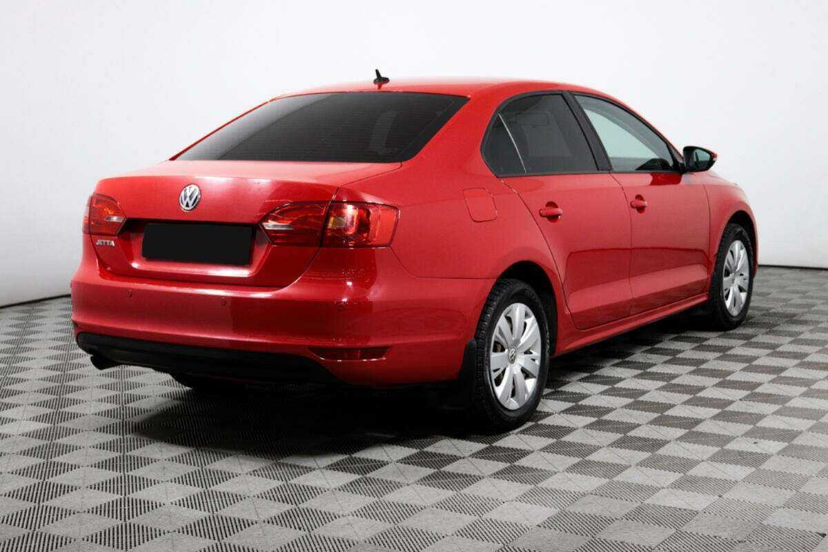 Купить Volkswagen Jetta с пробегом. Фото: #4