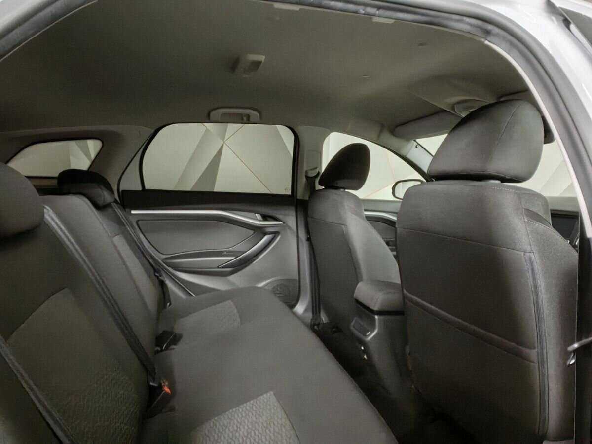 Купить Lada (ВАЗ) Vesta с пробегом. Фото: #11