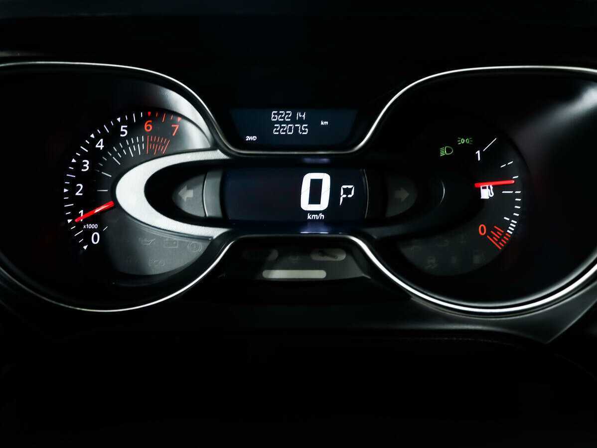 Купить Renault Kaptur с пробегом. Фото: #9