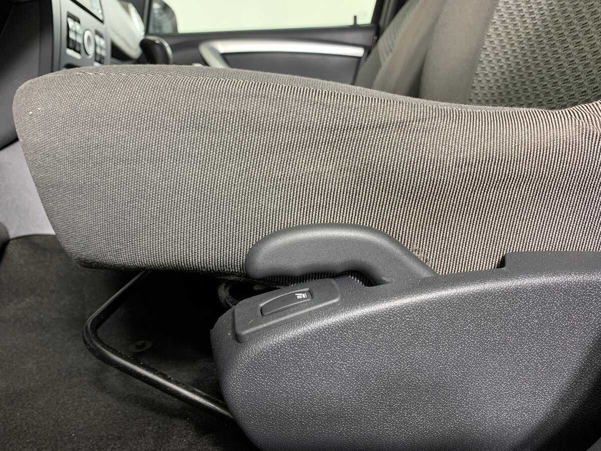 Купить Lada (ВАЗ) Largus с пробегом. Фото: #16