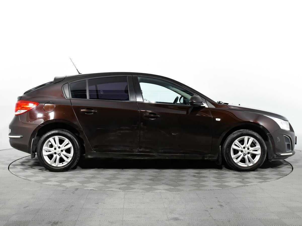 Купить Chevrolet Cruze с пробегом. Фото: #3