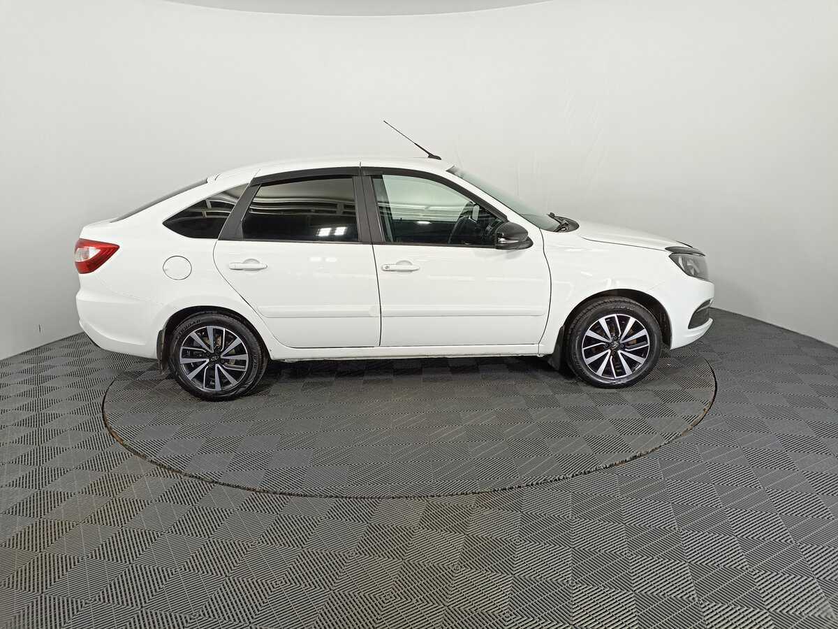 Купить Lada (ВАЗ) Granta с пробегом. Фото: #3