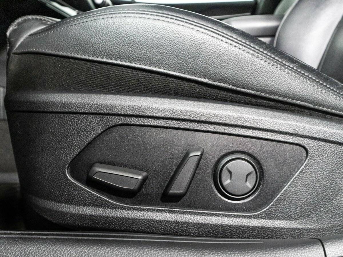 Купить Kia K5 с пробегом. Фото: #16