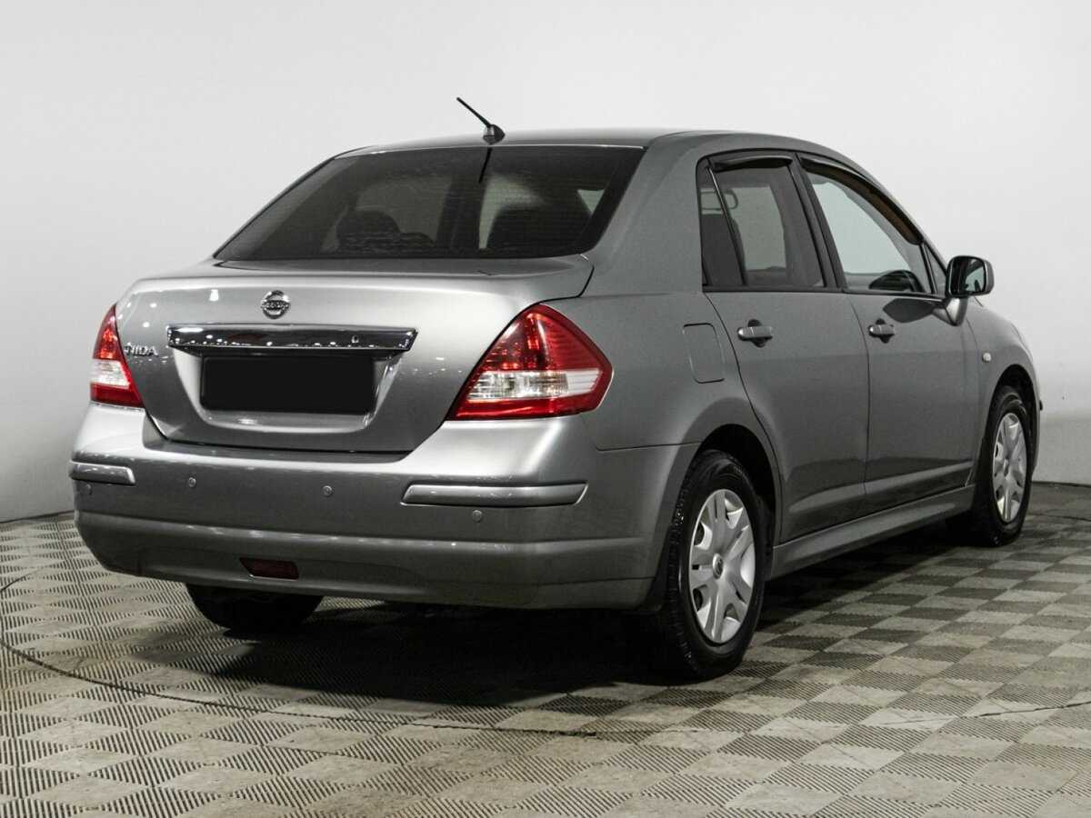 Купить Nissan Tiida с пробегом. Фото: #4