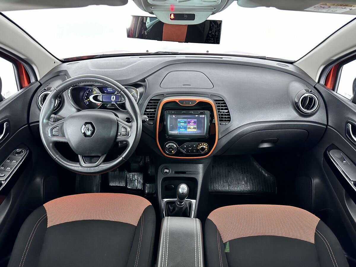 Купить Renault Kaptur с пробегом. Фото: #9