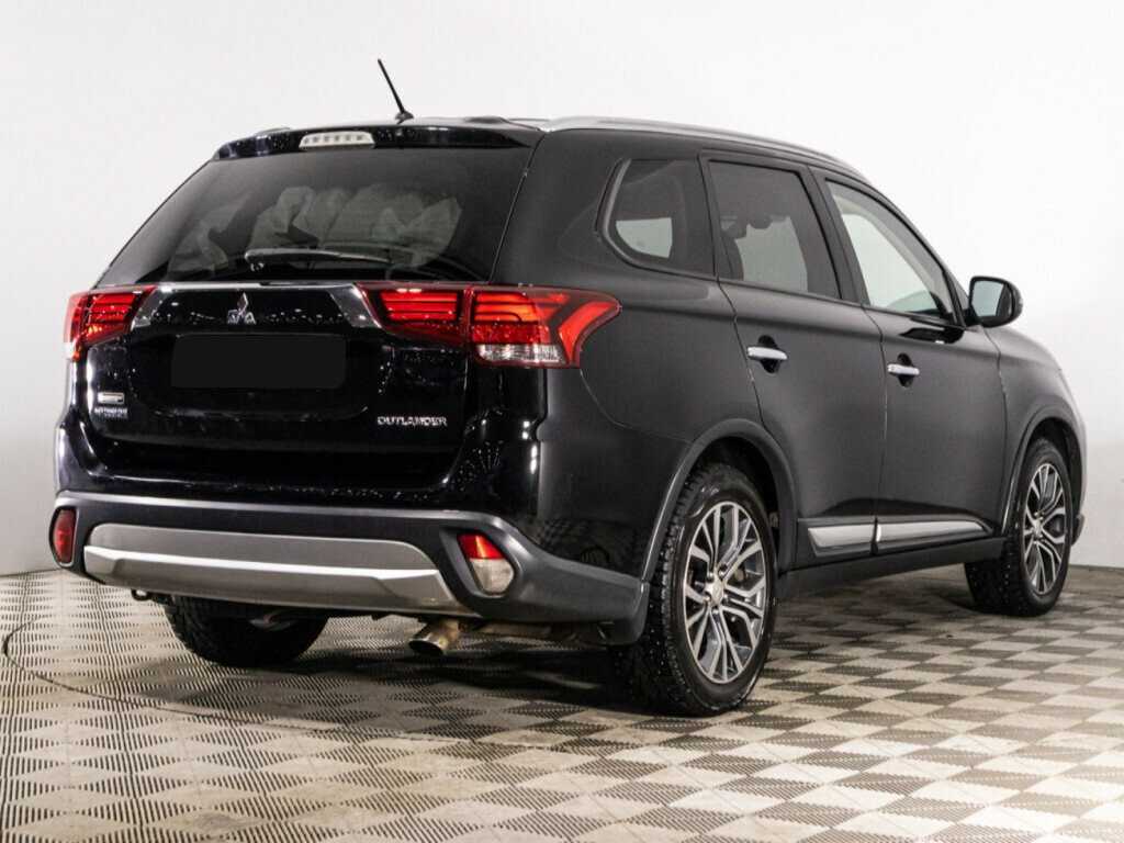 Купить Mitsubishi Outlander с пробегом. Фото: #4
