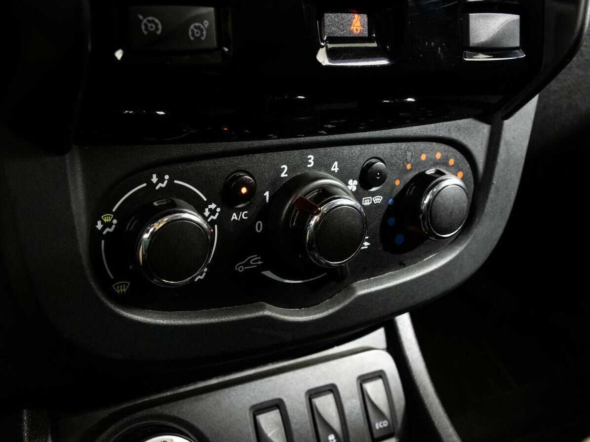 Купить Renault Duster с пробегом. Фото: #11