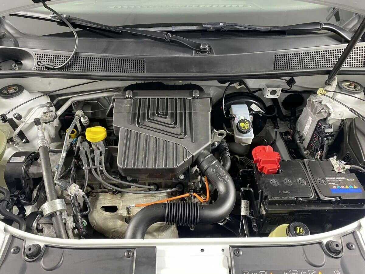 Купить Renault Logan с пробегом. Фото: #8