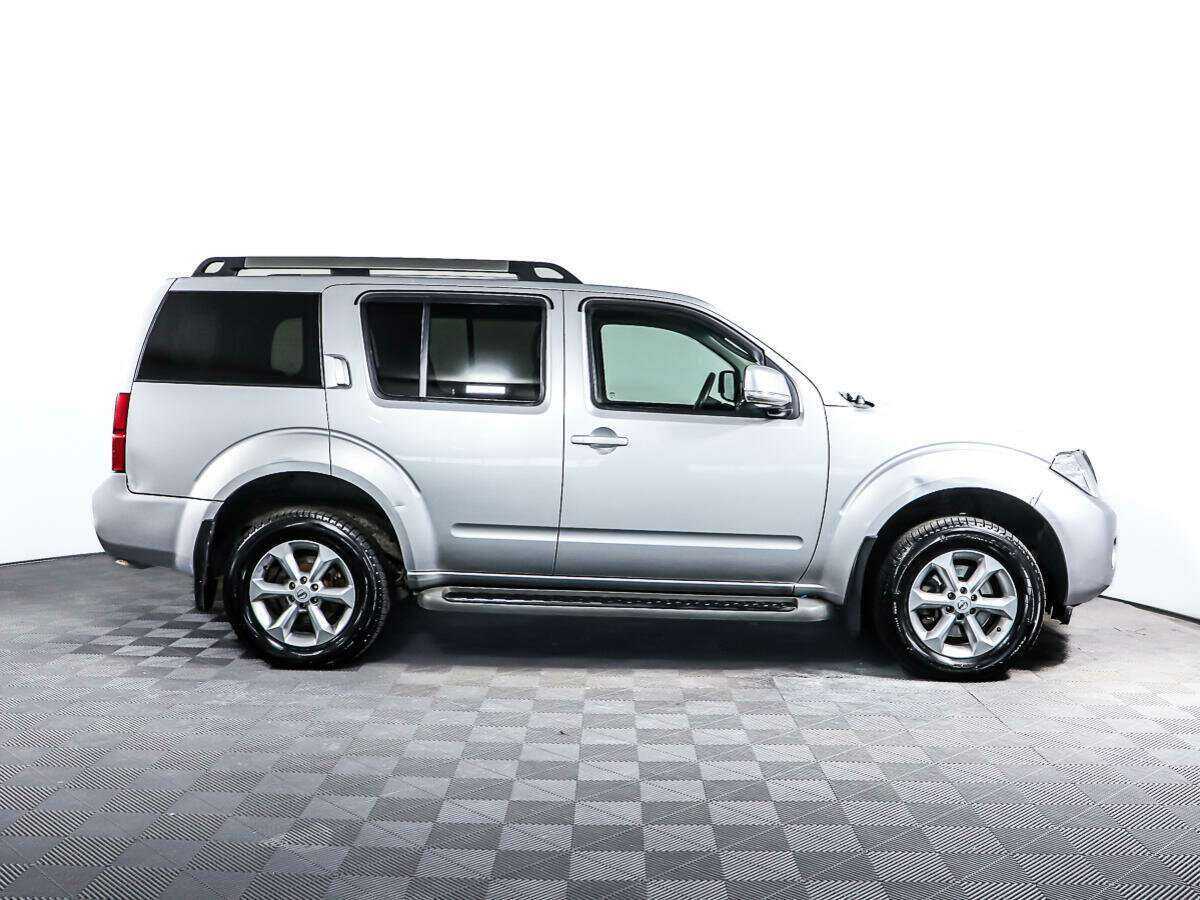 Купить Nissan Pathfinder с пробегом. Фото: #3