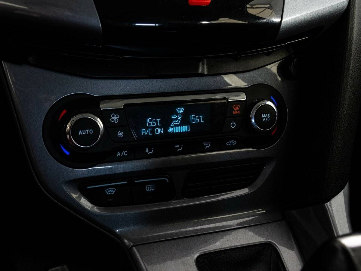 Купить Ford Focus с пробегом. Фото: #14