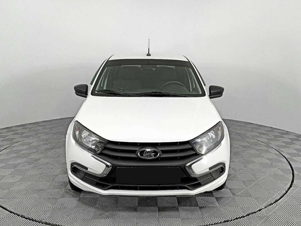 Купить Lada (ВАЗ) Granta с пробегом. Фото: #1
