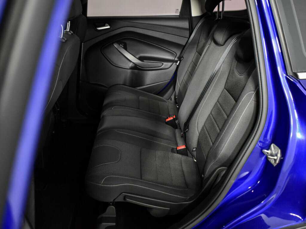 Купить Ford Kuga с пробегом. Фото: #20